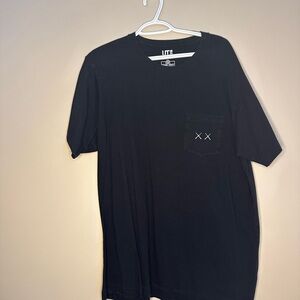 Uniqlo Kaws Seasame Street T shirt XL
